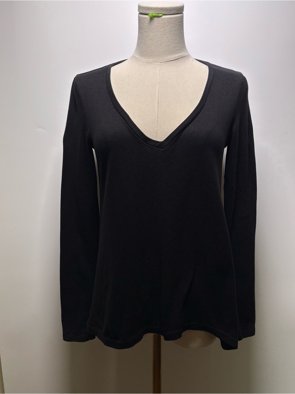 American Eagle Outfitters Black Soft & Sexy Plush Top Size XS